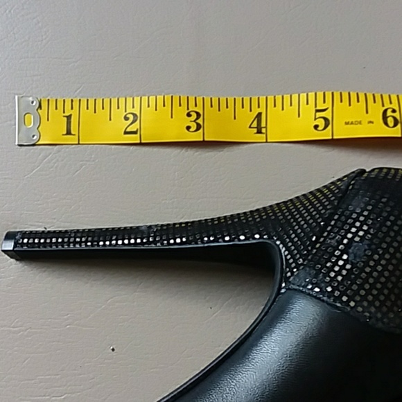 Shoes - Picture 7 of 7